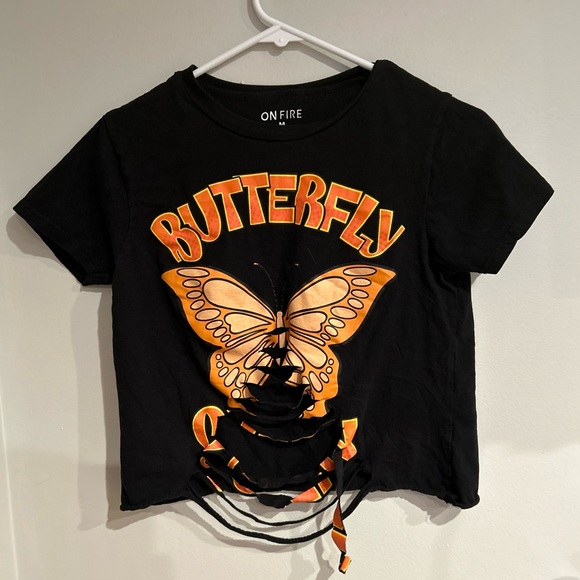 butterfly ripped t-shirt - Picture 1 of 2